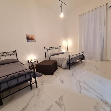 Bed and Breakfast Lumacors House Napoli Esterno foto