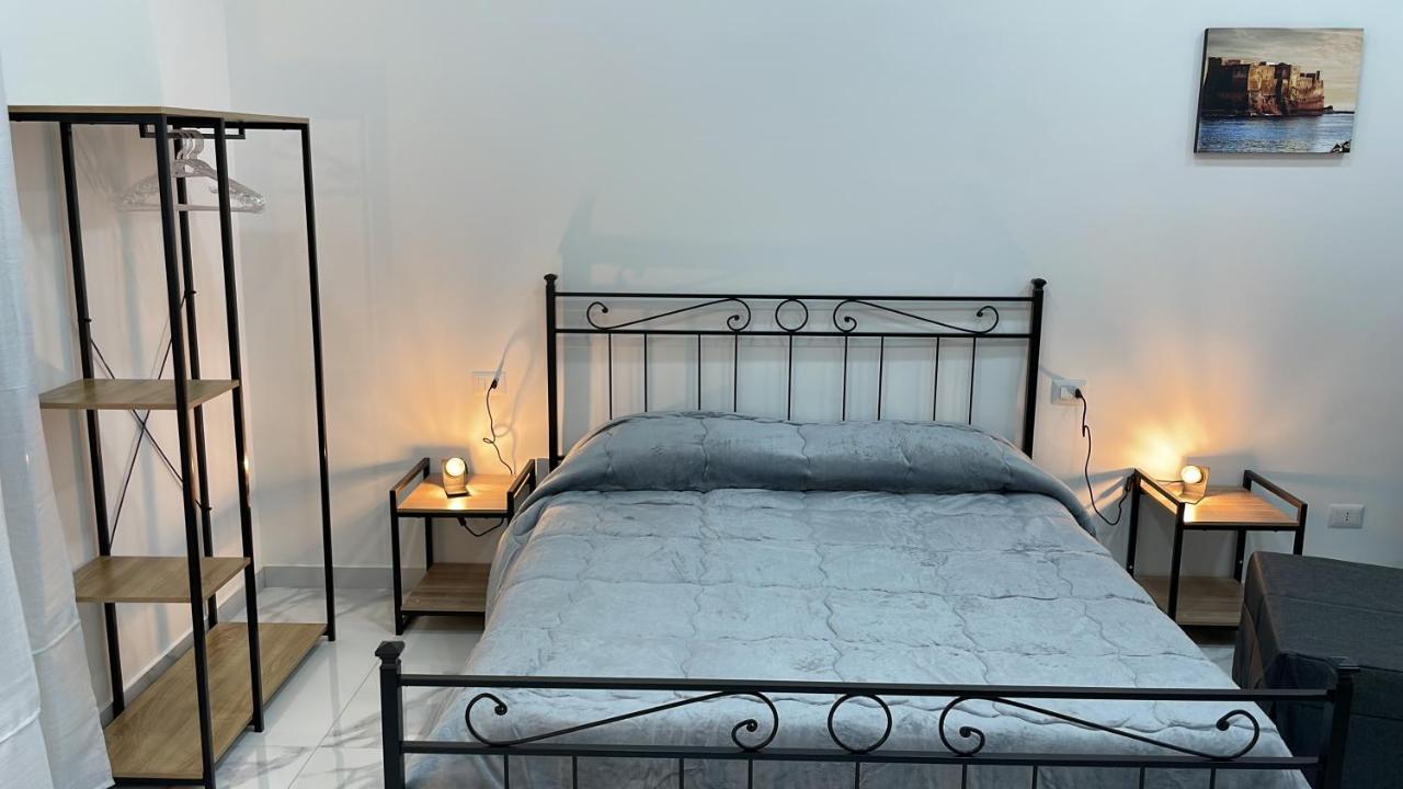 Bed and Breakfast Lumacors House Napoli Esterno foto