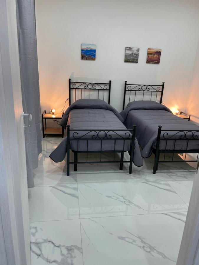 Bed and Breakfast Lumacors House Napoli Esterno foto