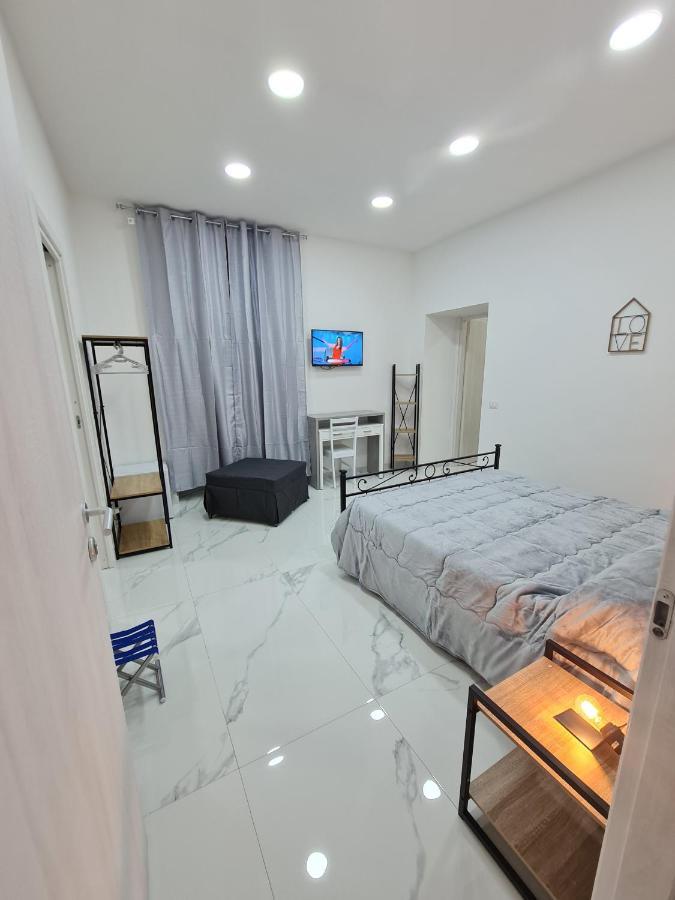 Bed and Breakfast Lumacors House Napoli Esterno foto