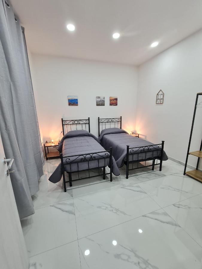 Bed and Breakfast Lumacors House Napoli Esterno foto