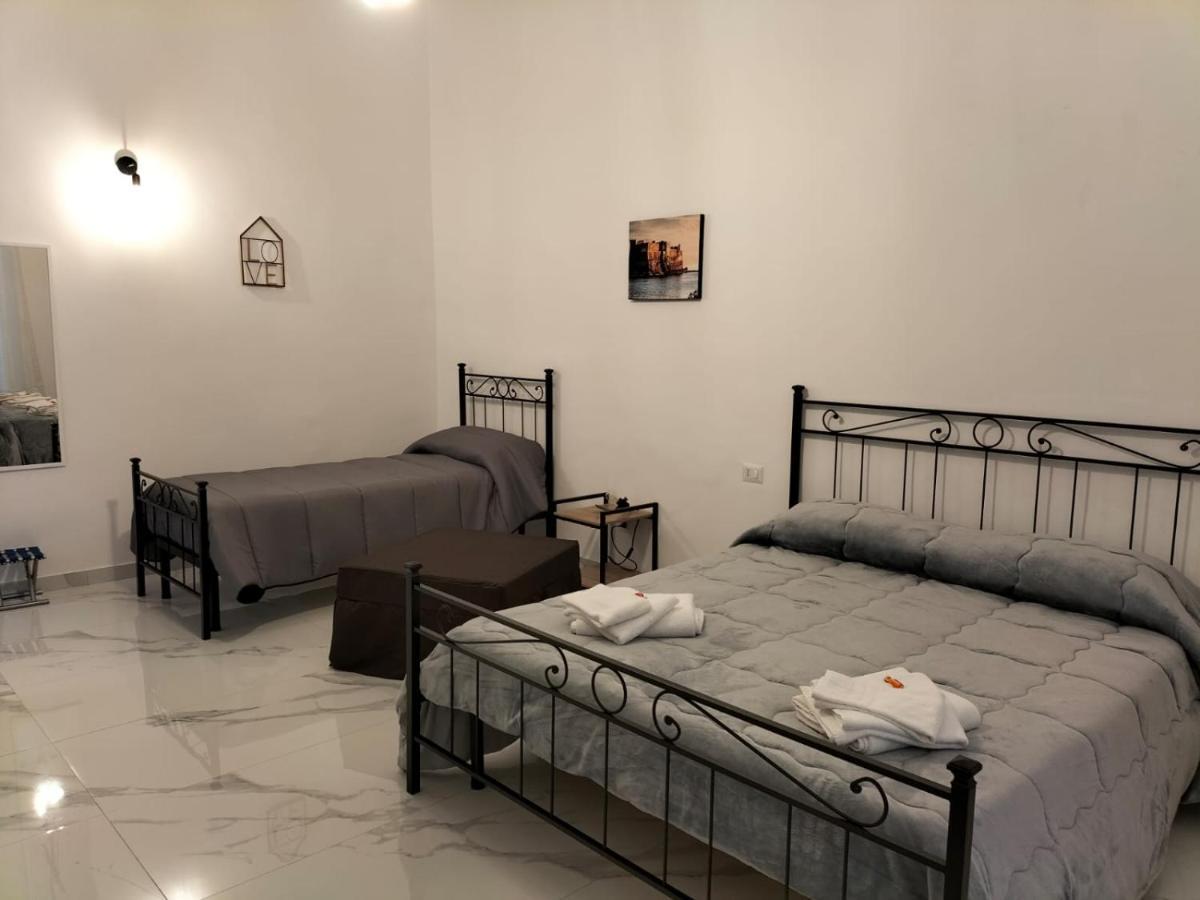 Bed and Breakfast Lumacors House Napoli Esterno foto