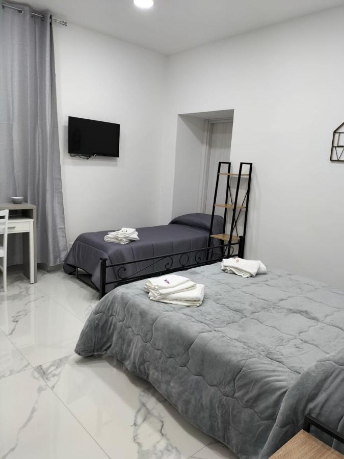 Bed and Breakfast Lumacors House Napoli Esterno foto